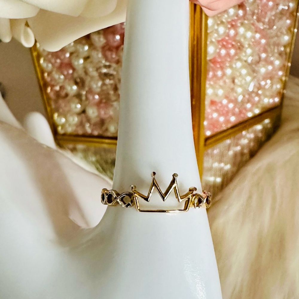 Dainty Two Tone Crown Ring. 💛 Real 18(18k) Karat Solid Gold Jewelry